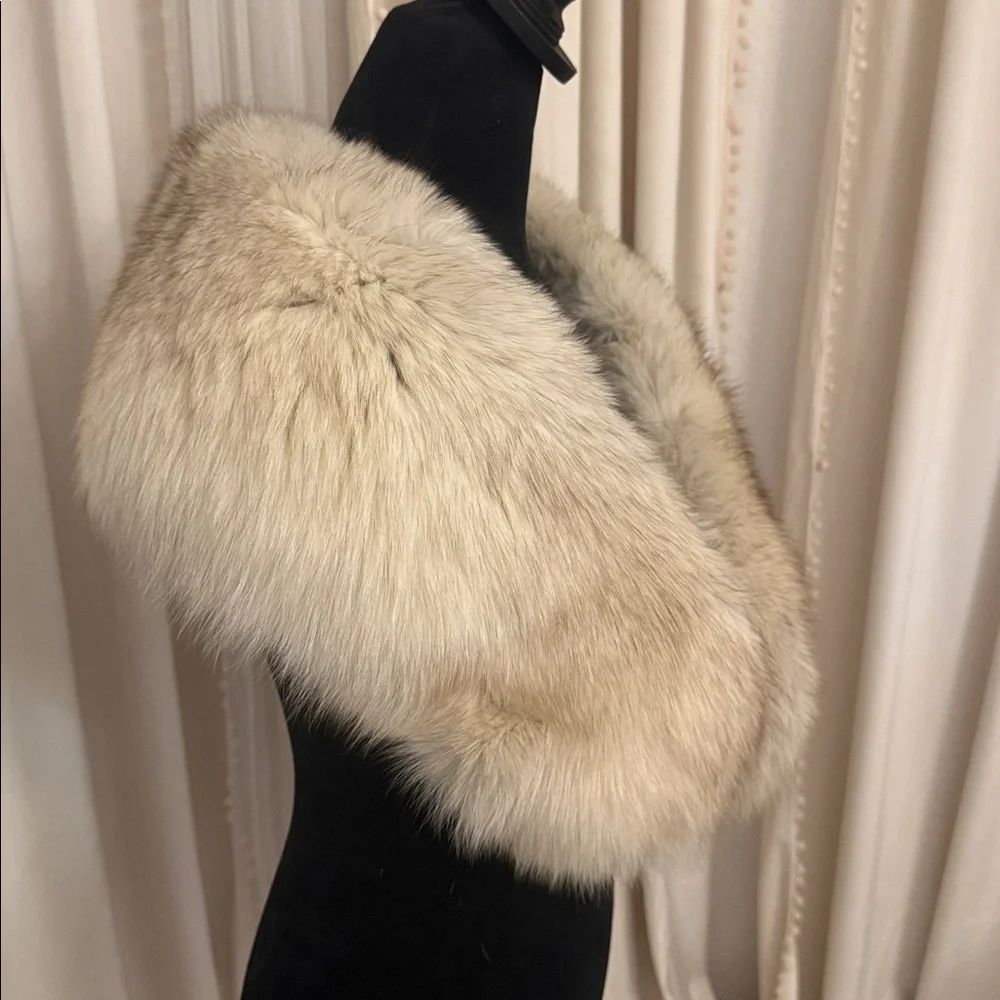 SAGA FOX BLUE FOX FUR WRAP SHAWL COLLAR